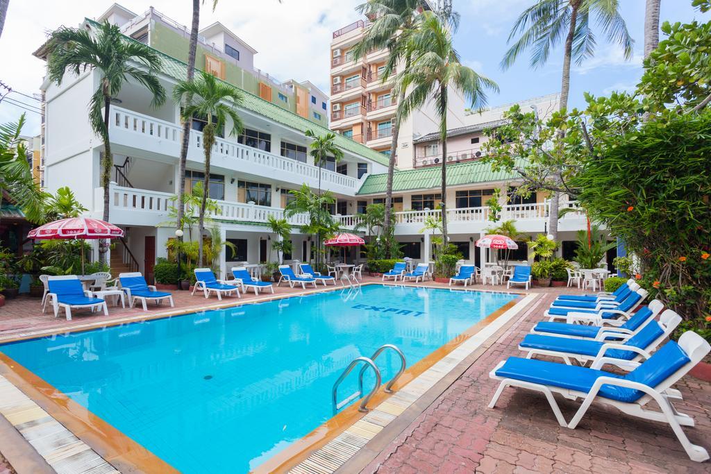 The Expat होटल Patong